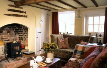 Penny's Cottage has two double bedrooms and is located in the heart of Walberswick.
